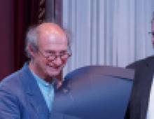 La Udelar entregó el título Doctor Honoris Causa al profesor Bernard Golse